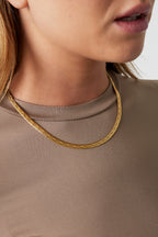 pure line necklace