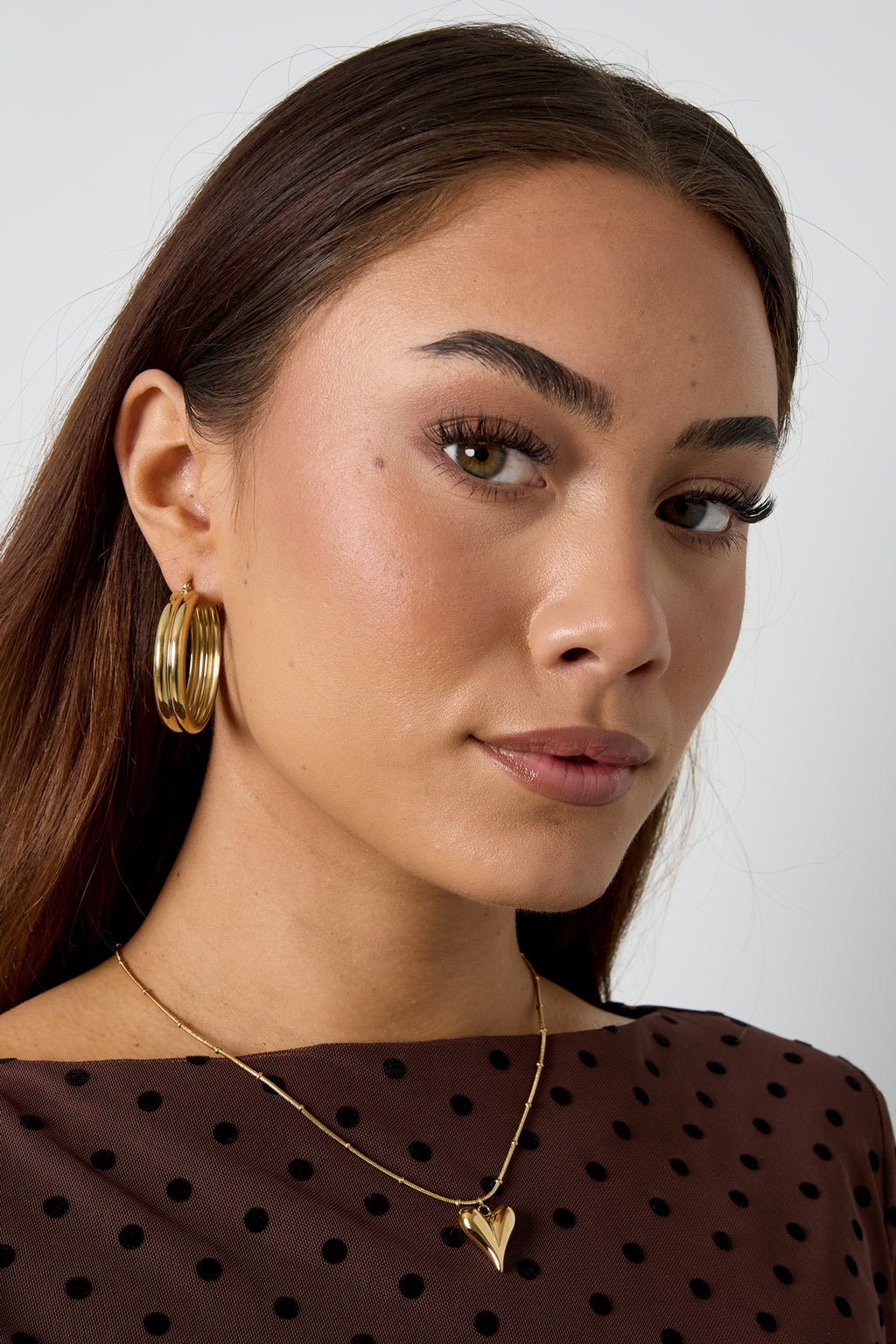 Ball necklace with iconic heart medium
