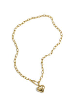 Necklace hanging heart with front closure