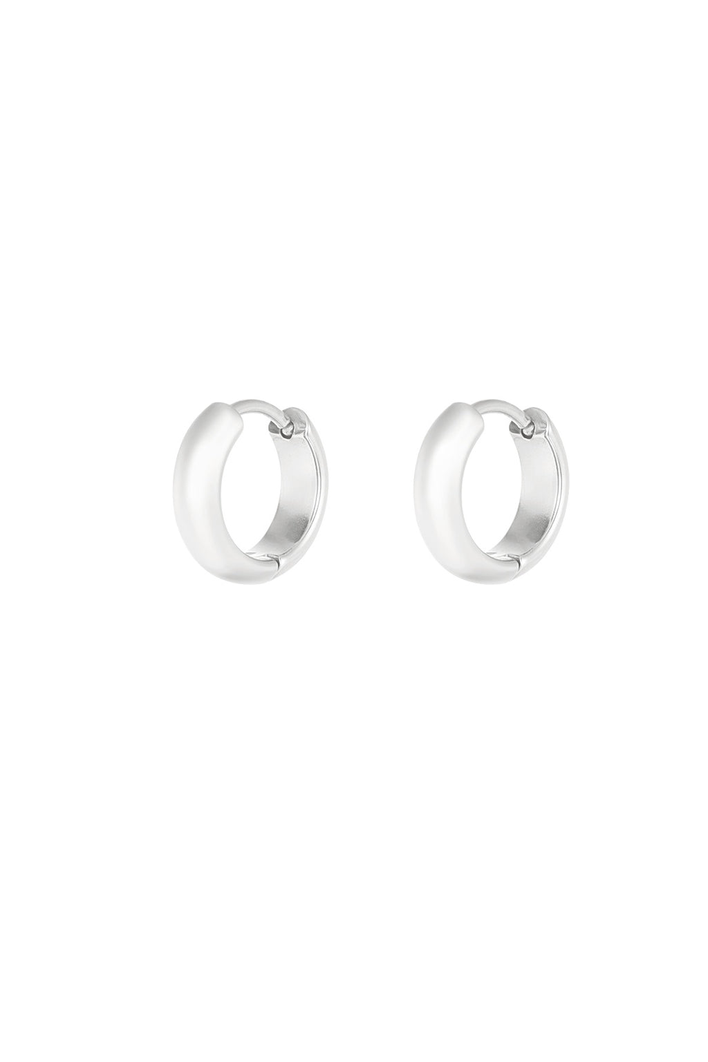 fine line earrings
