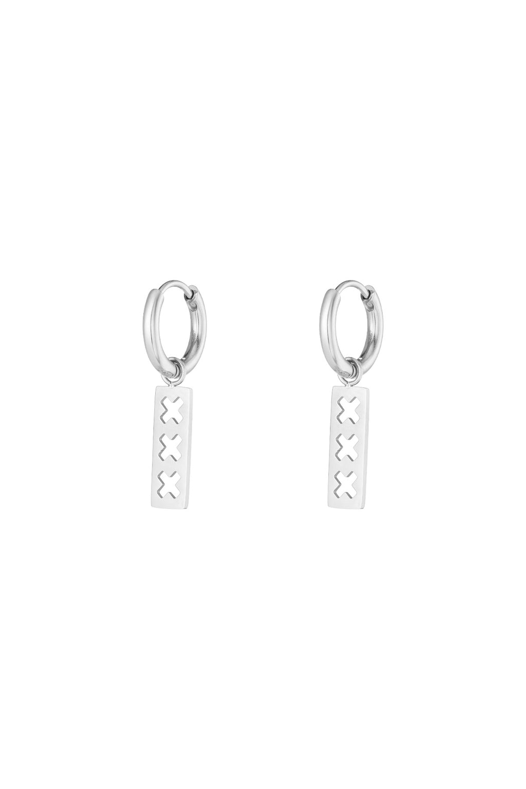 trio x earrings