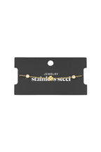 gleaming luck bracelet