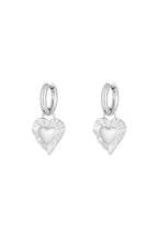 earring give me love