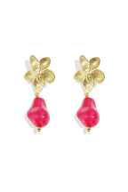 Flower earrings with organic bead