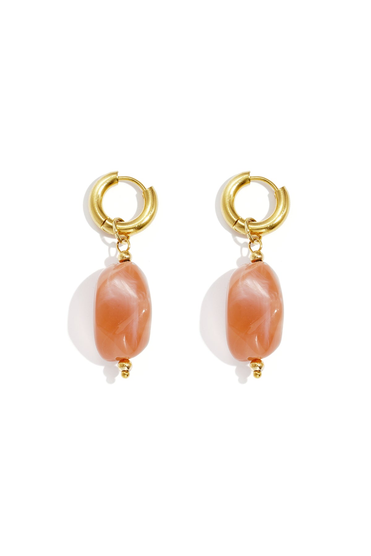 Earrings with organic beads