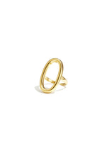Statement ring oval-shaped and minimalist