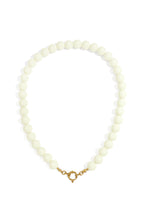 Beaded necklace with front closure - 12mm