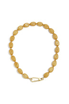 Necklace with beads and front closure design