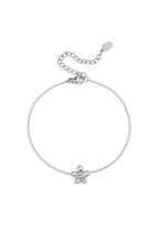 Bracelet with minimalist flower