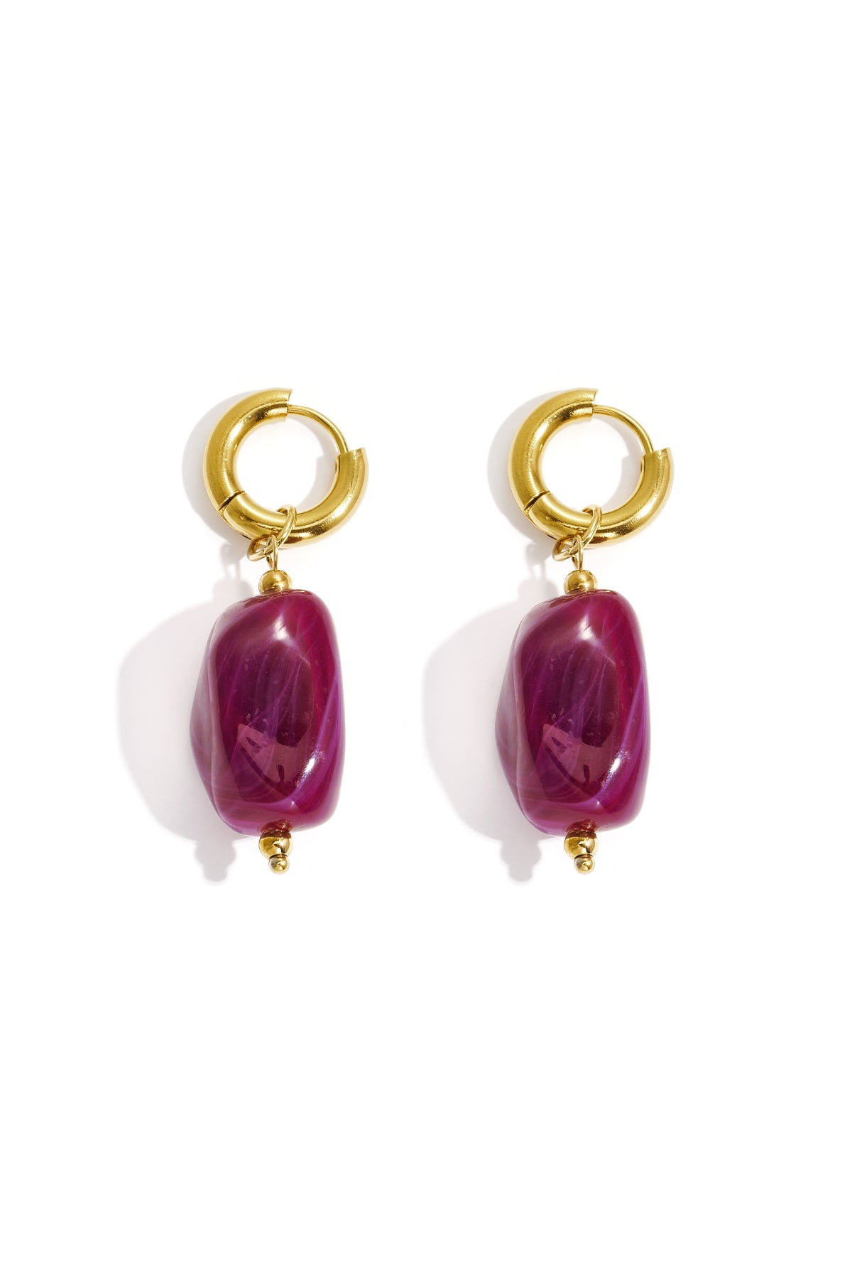 Earrings with organic beads