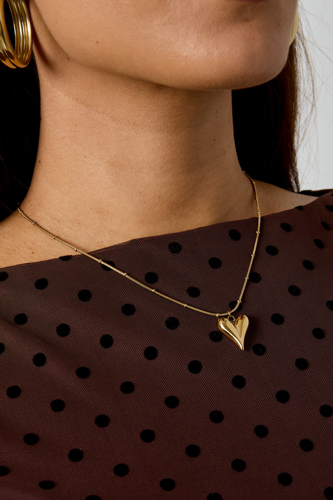 Ball necklace with iconic heart medium