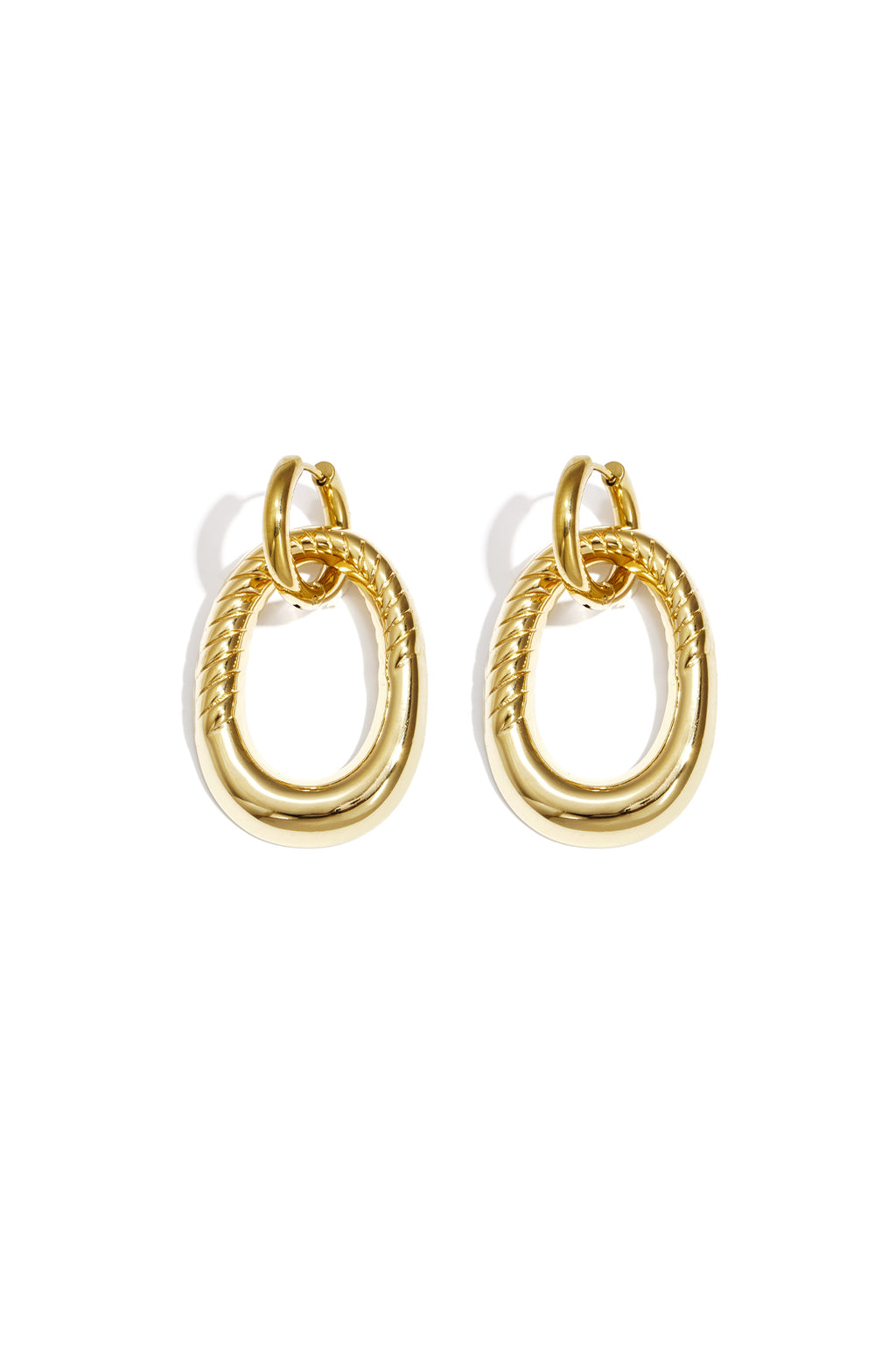 Statement earrings with detailed oval pendant