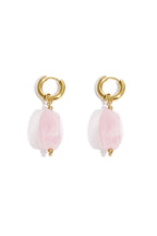 Earrings with organic beads