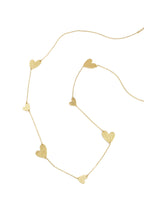 Long necklace with hearts in various sizes