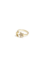 Adjustable ring with moon and shiny star
