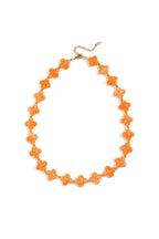 Bead necklace with clover beads