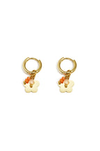 Earrings with hanging flower and beads