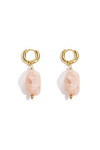 Earrings with organic beads