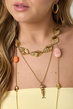 Statement necklace with large shells