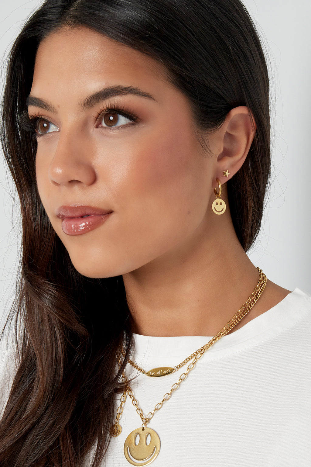 earrings be happy smiley